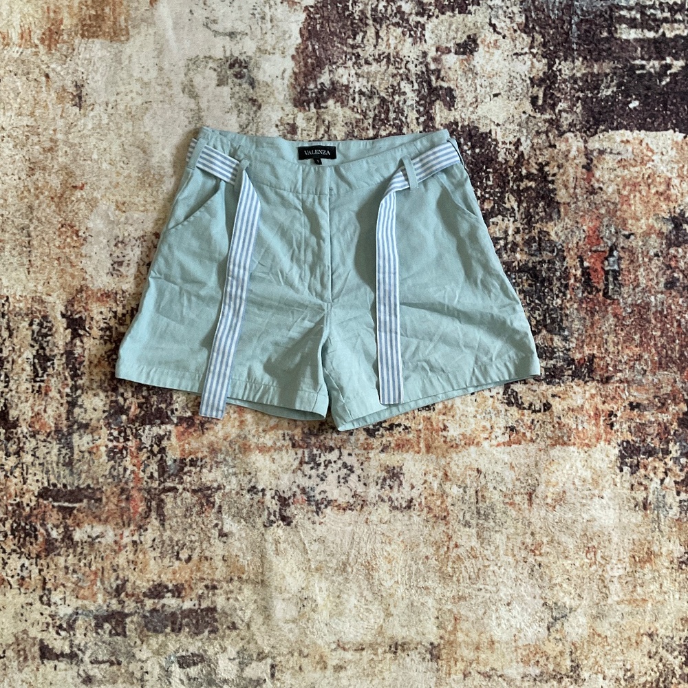 VALENZA LIGHT blue shorts size 3